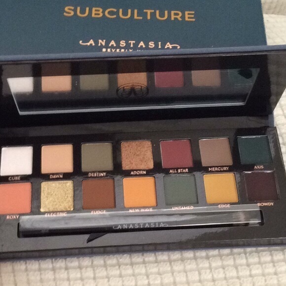 New ANASTASIA Subculture Palette - Picture 4 of 7